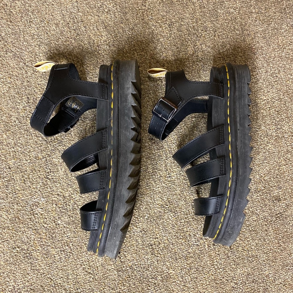 Dr. Martens , black, Sandals, size 9